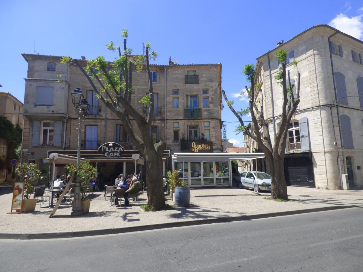 Pillement 1-T2-balcon avec garage privé optionnel-Centre historique et plages à 21km ! Pézenas Exterior foto